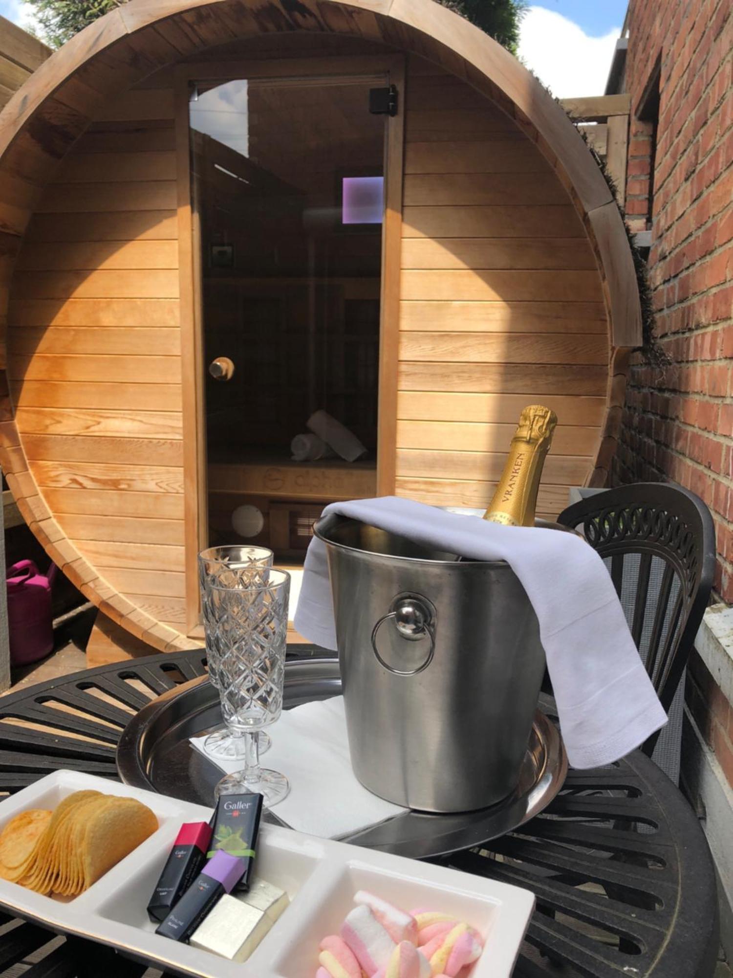 Le Clos Des Thermes Suites De Luxe Avec Wellness Privatif Chaudfontaine Extérieur photo